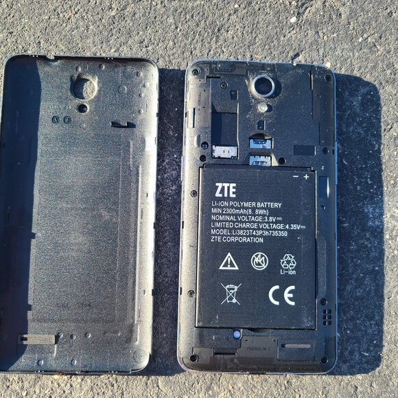 Cricket Wireless ZTE Z832 Sonata 3 Smartphone - Black - Picture 12 of 16